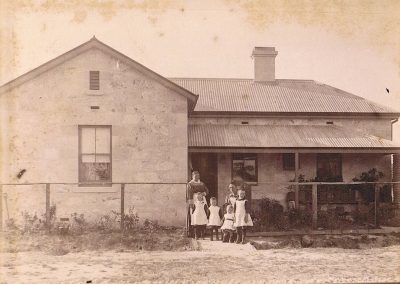 Railway Cottage at Avenue in the 1900s