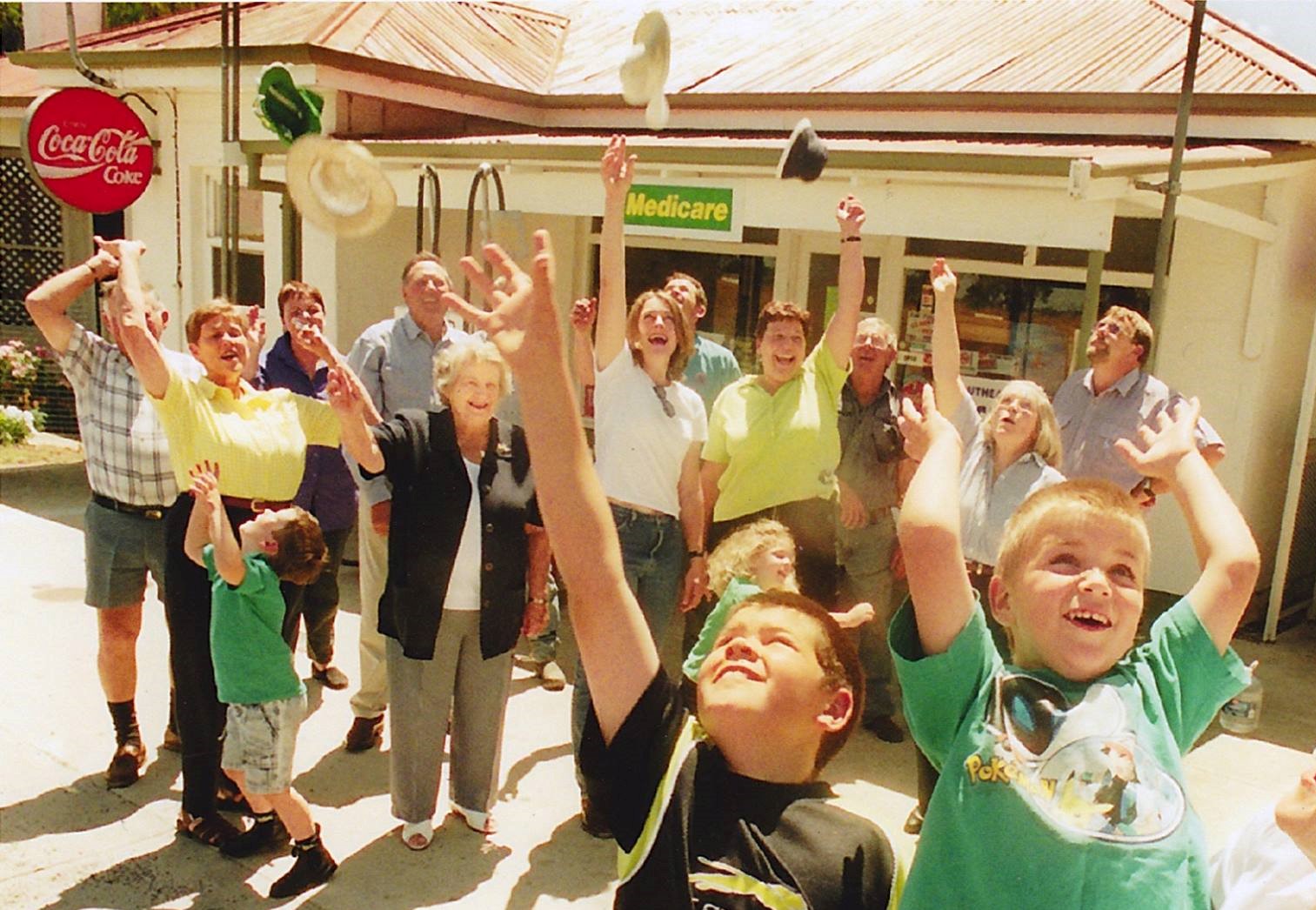 Avenue Range Store 2001 Avenue Range Store and community photo appeared in The Adversiter in 2001