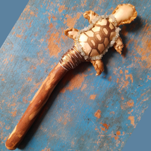no.44 Turtle Rattle Deer with Aquamarine (2)